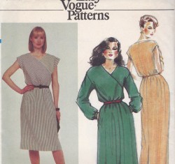 7743 EZ VOG 70S LOOSE BIAS ELASTIC WST V-DRESS PATTERN 14